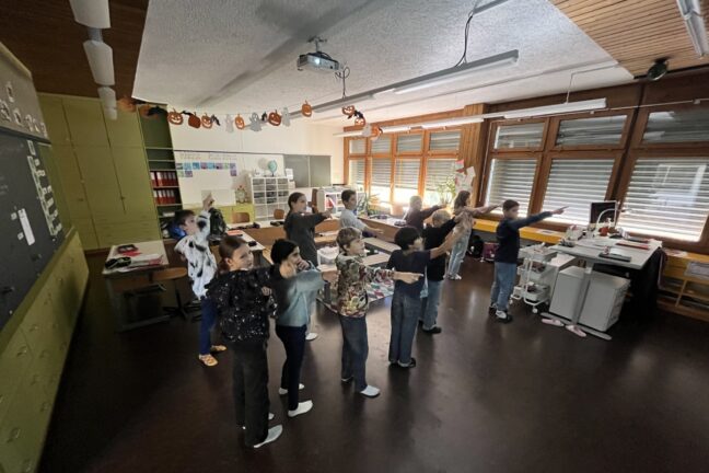 Betragsfoto zu «„Say Hi“ – Die 4. und 5. Klässer:innen tanzen für Freundschaft und gegen Mobbing!»